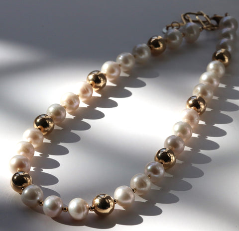 Statement Pearl and Gold Necklace
